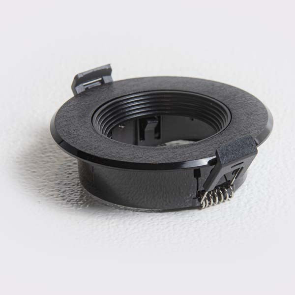 ROZETNA CRNA OKRUGLA PL. -004130